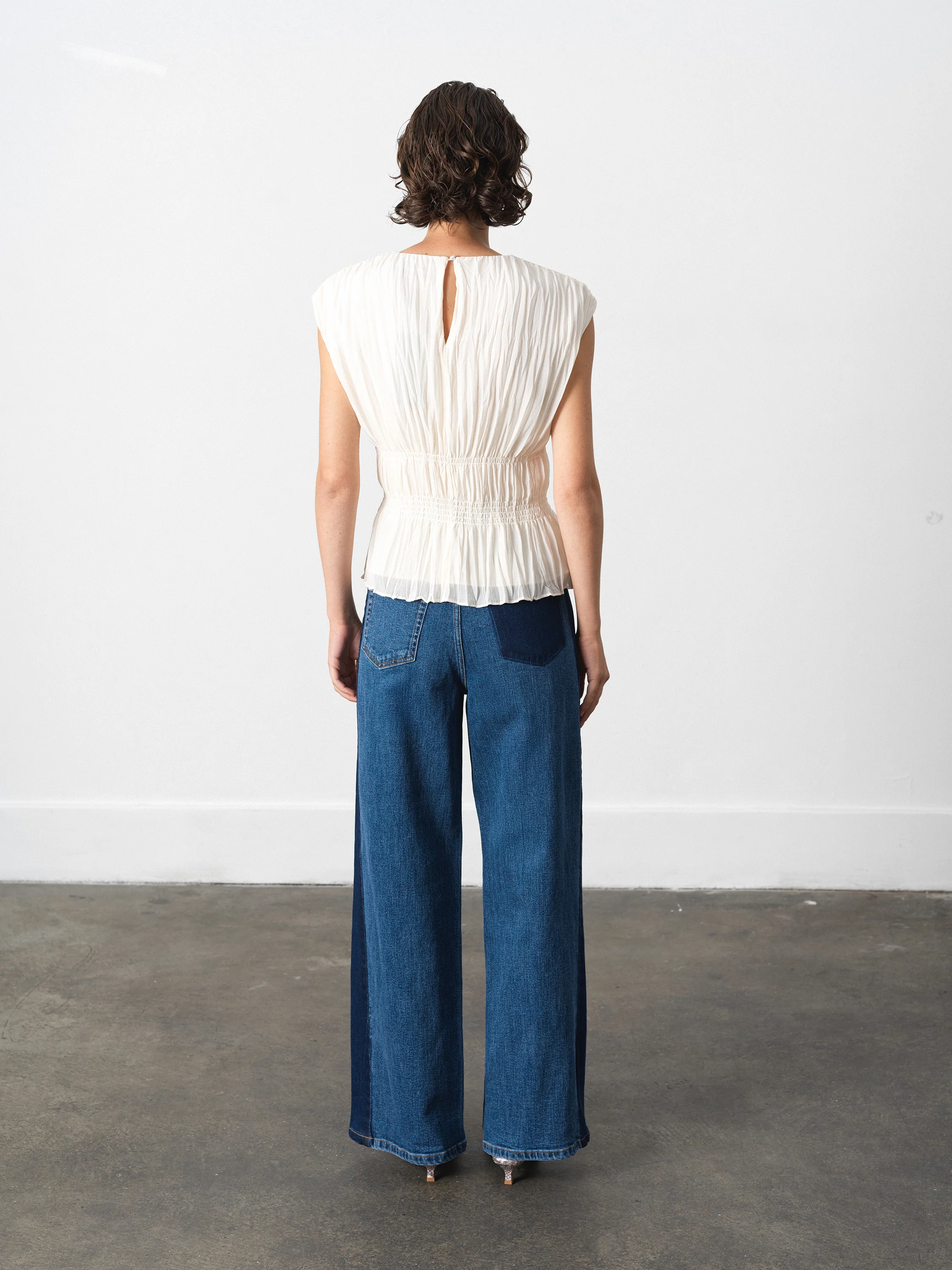 Saylor Pleated Georgette Sleeveless Top - Image 7
