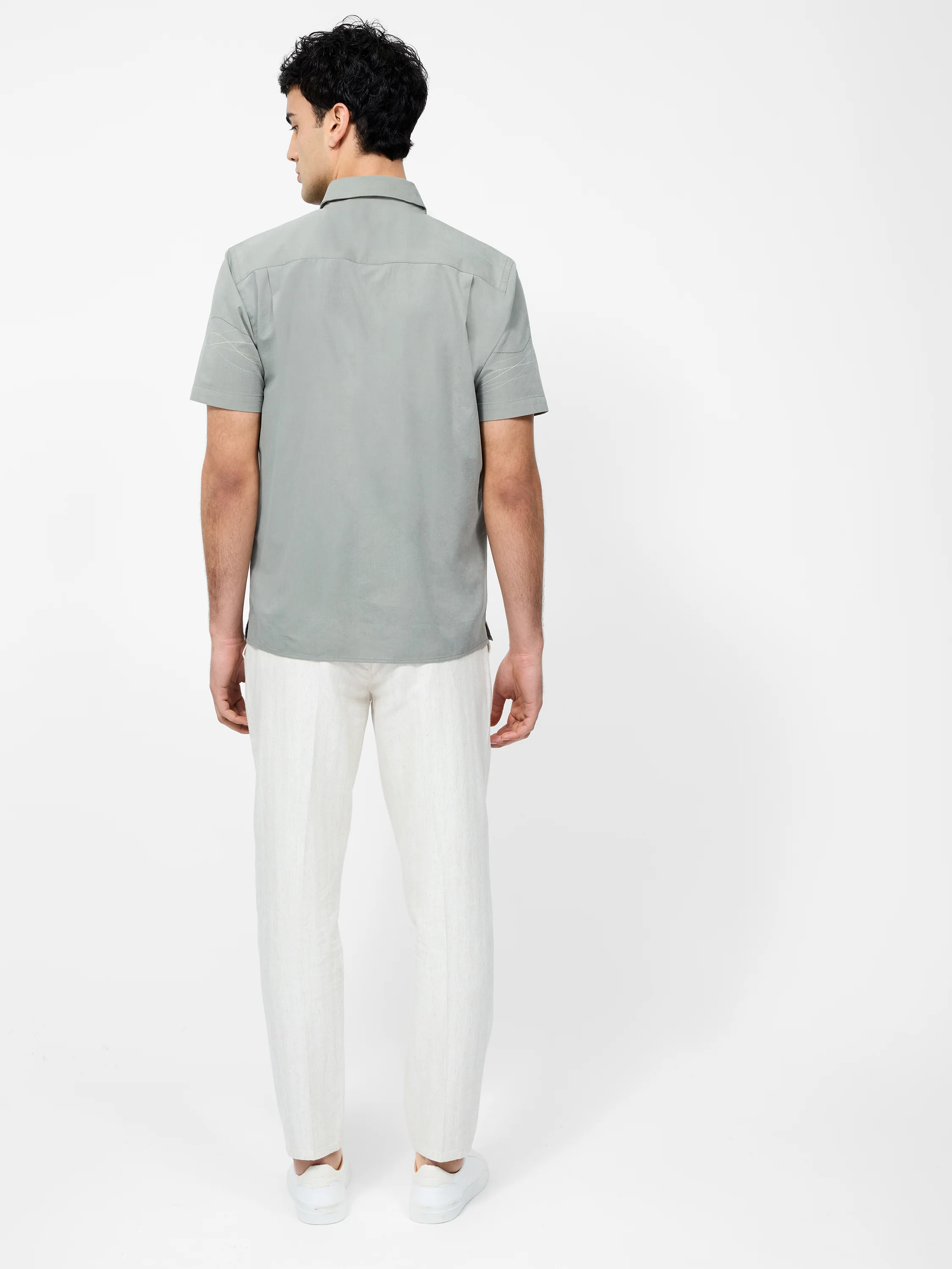 Scribble Dots Leo Short Sleeve Shirt - Image 4
