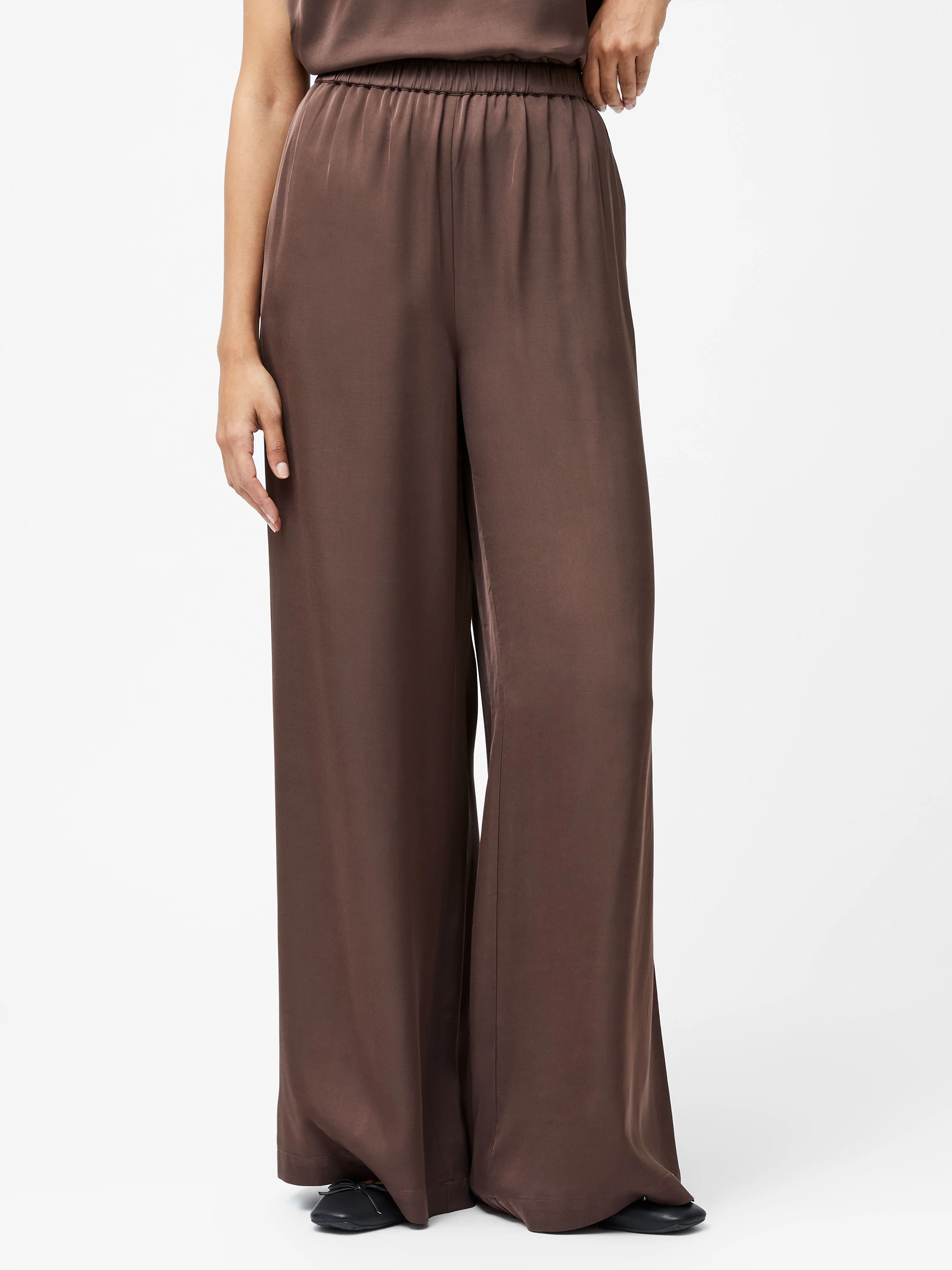 Sera Eco Satin Elasticated Wide Leg Trousers - Image 2