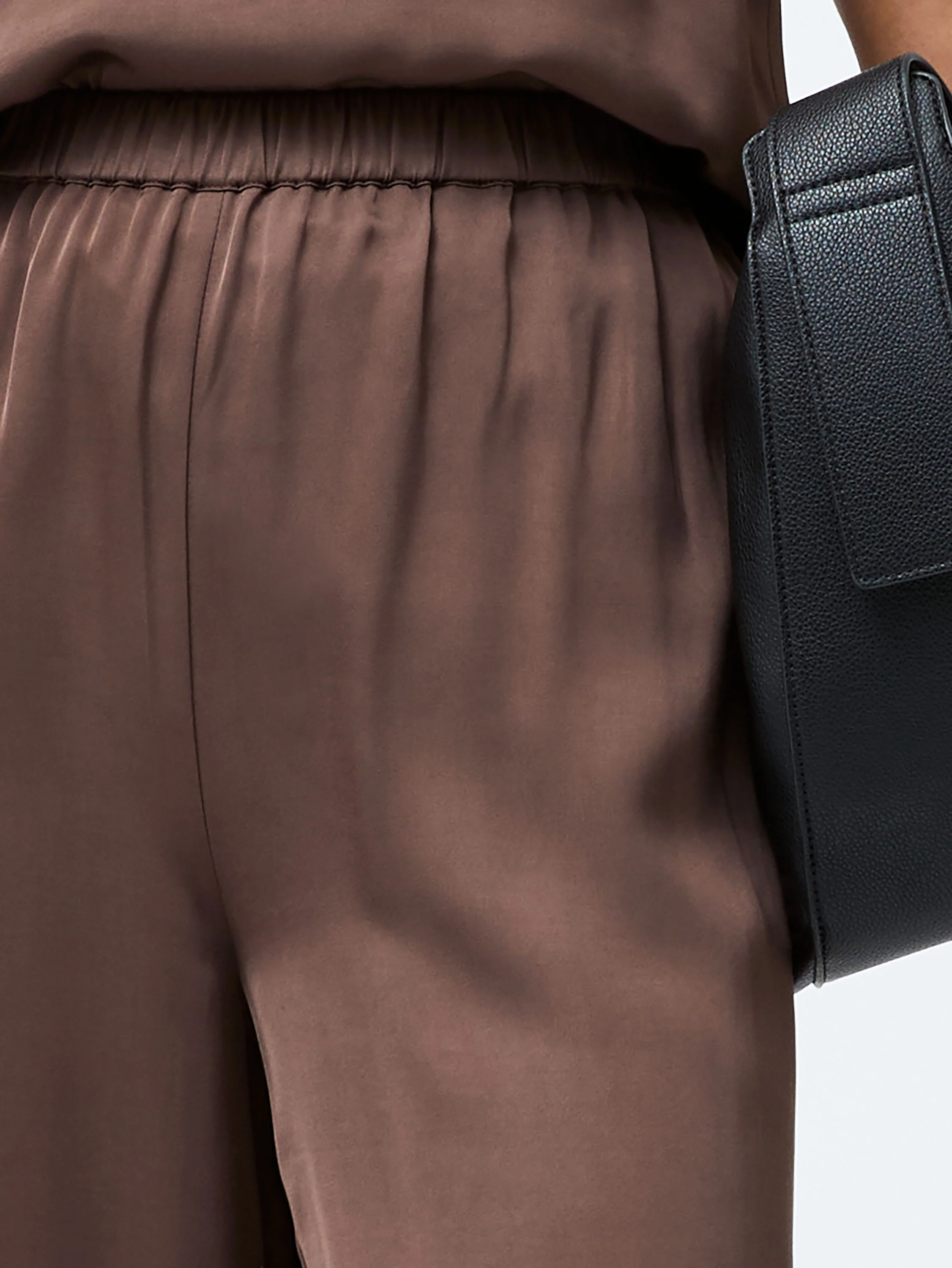 Sera Eco Satin Elasticated Wide Leg Trousers - Image 4