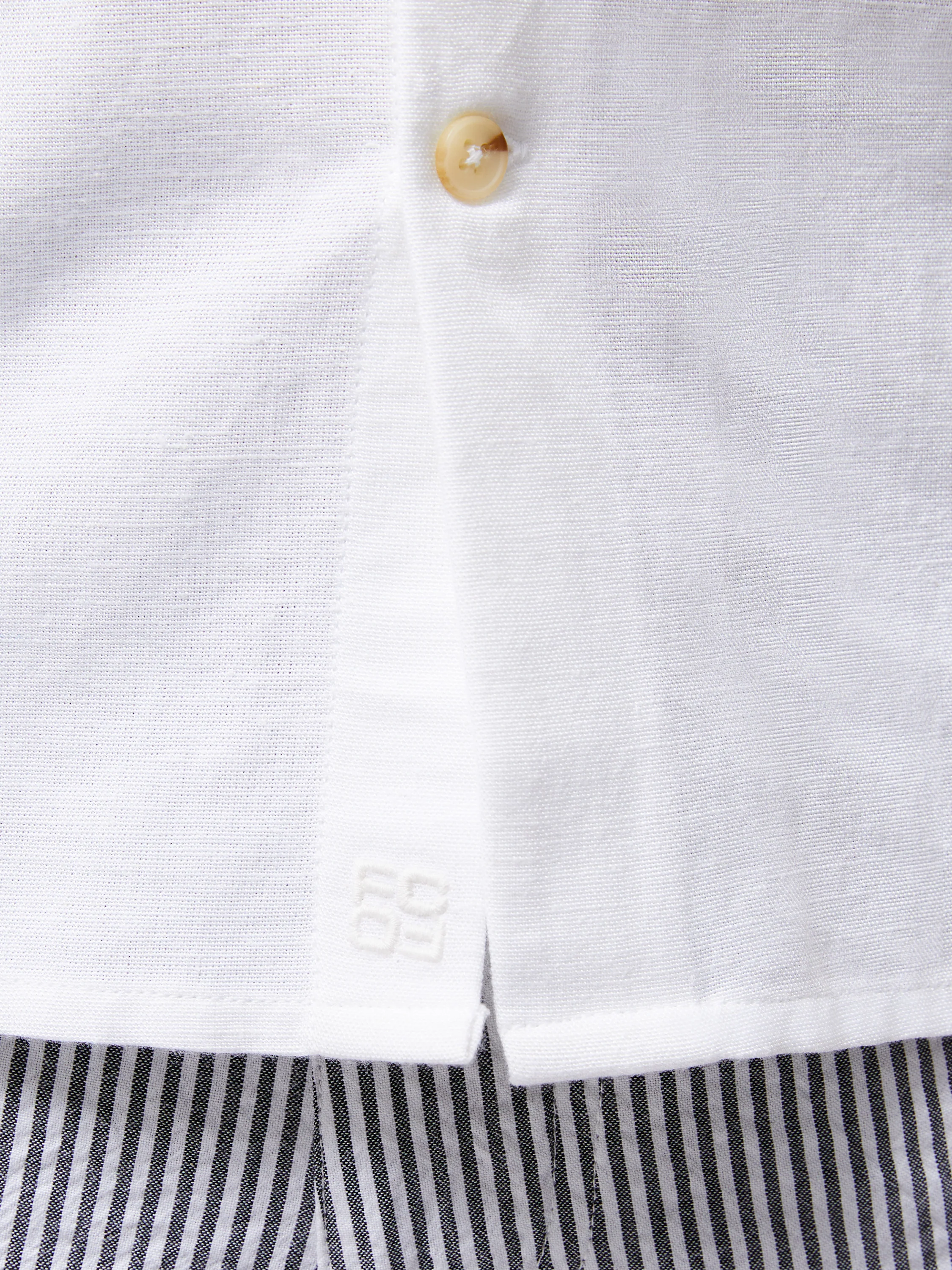 Short Sleeve Linen Blend Shirt - Image 3