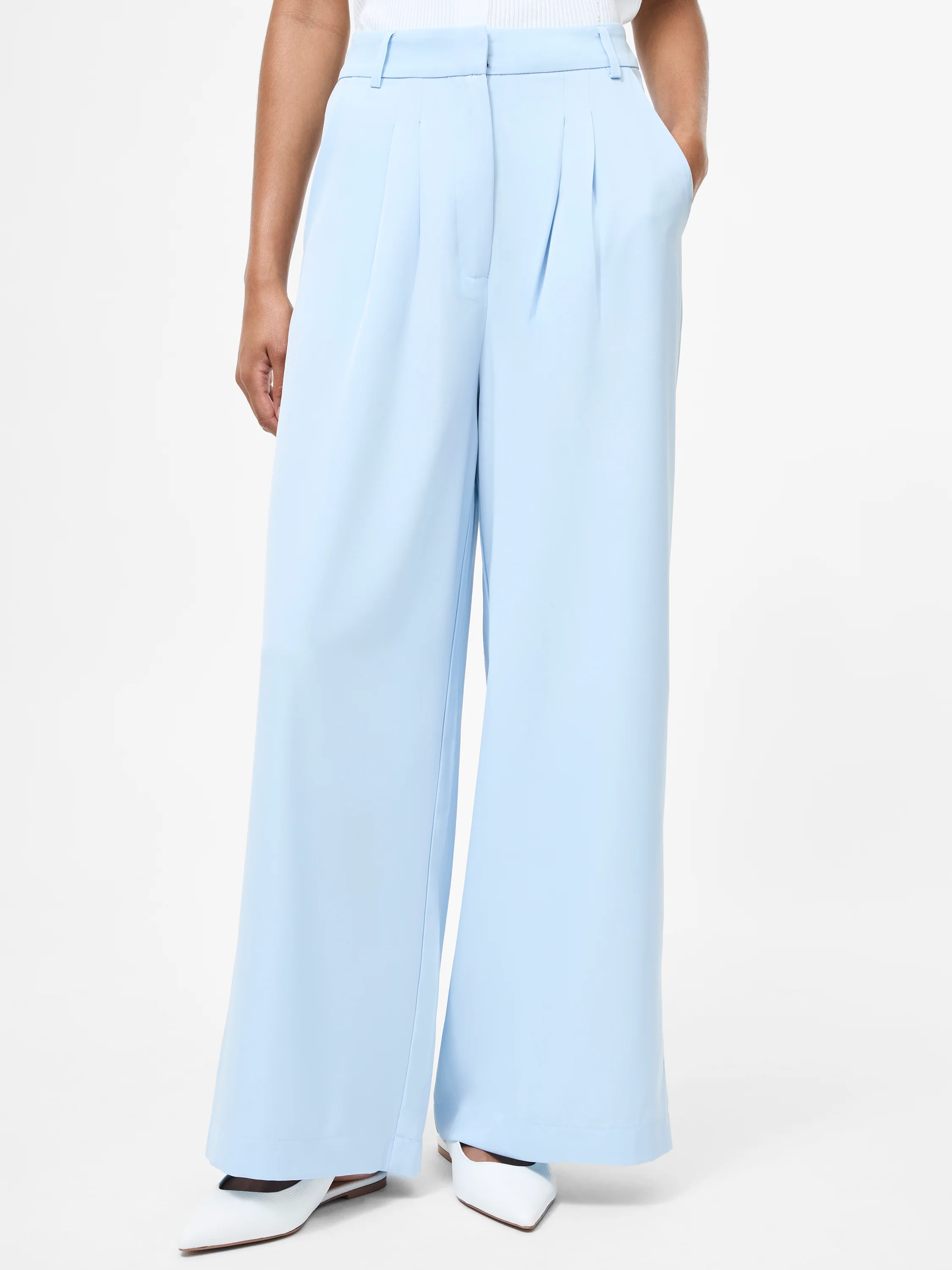 Sleek Tailored Wide Leg Suit Trousers - Image 2