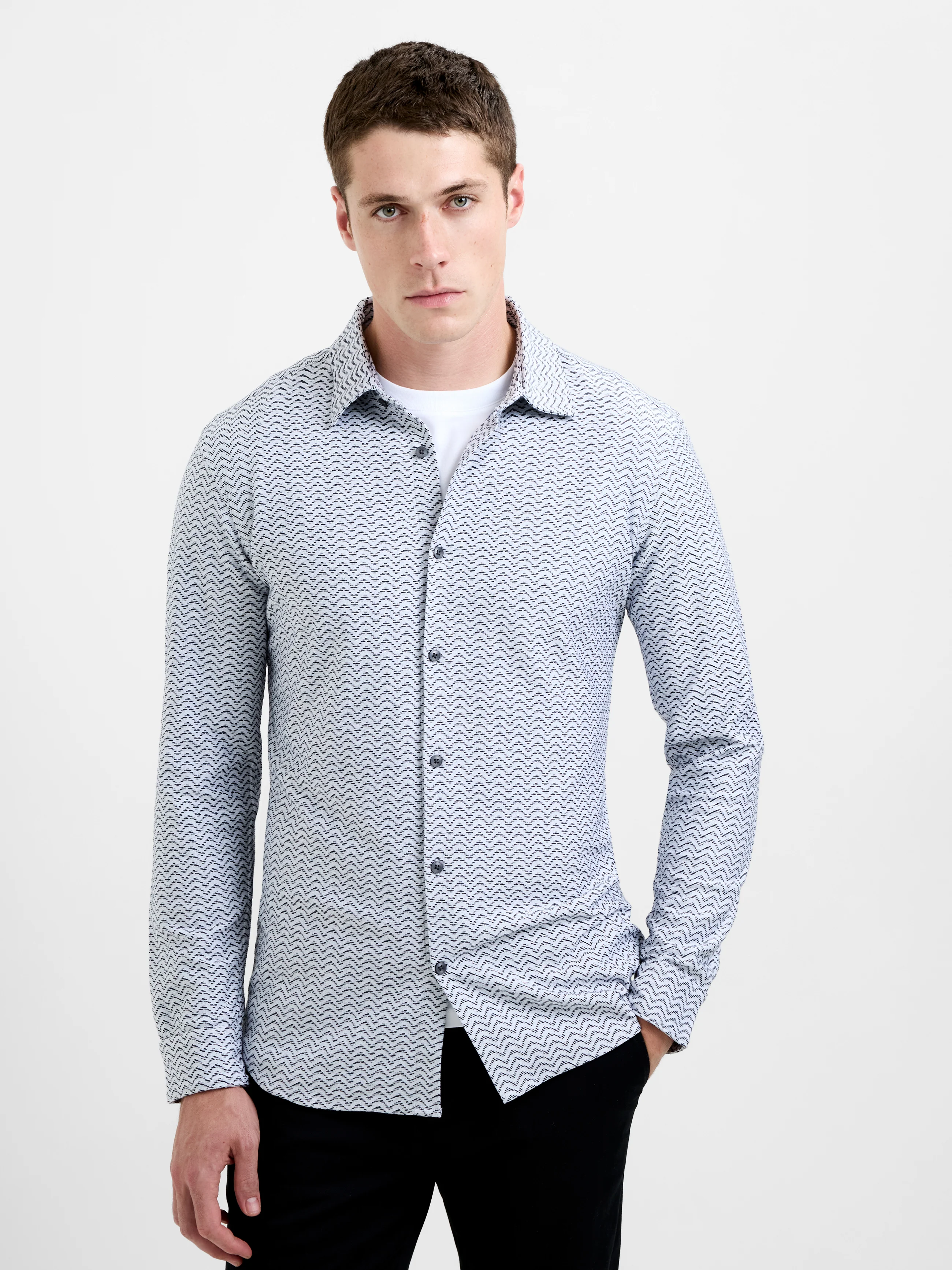 Slim Fit Zigzag Stripe Shirt