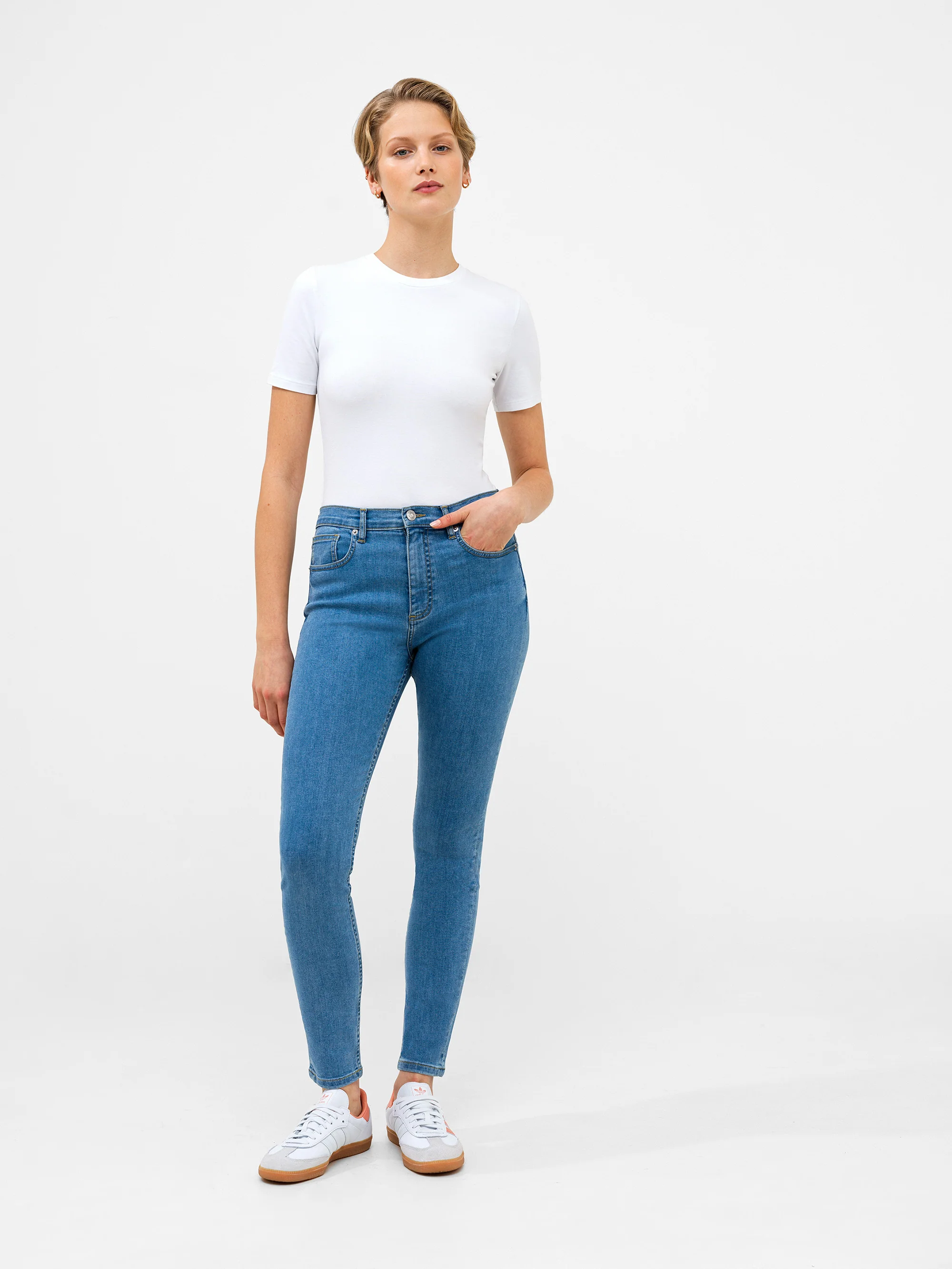 Soft Stretch Denim High Rise Skinny Jeans 30 Inch - Image 3