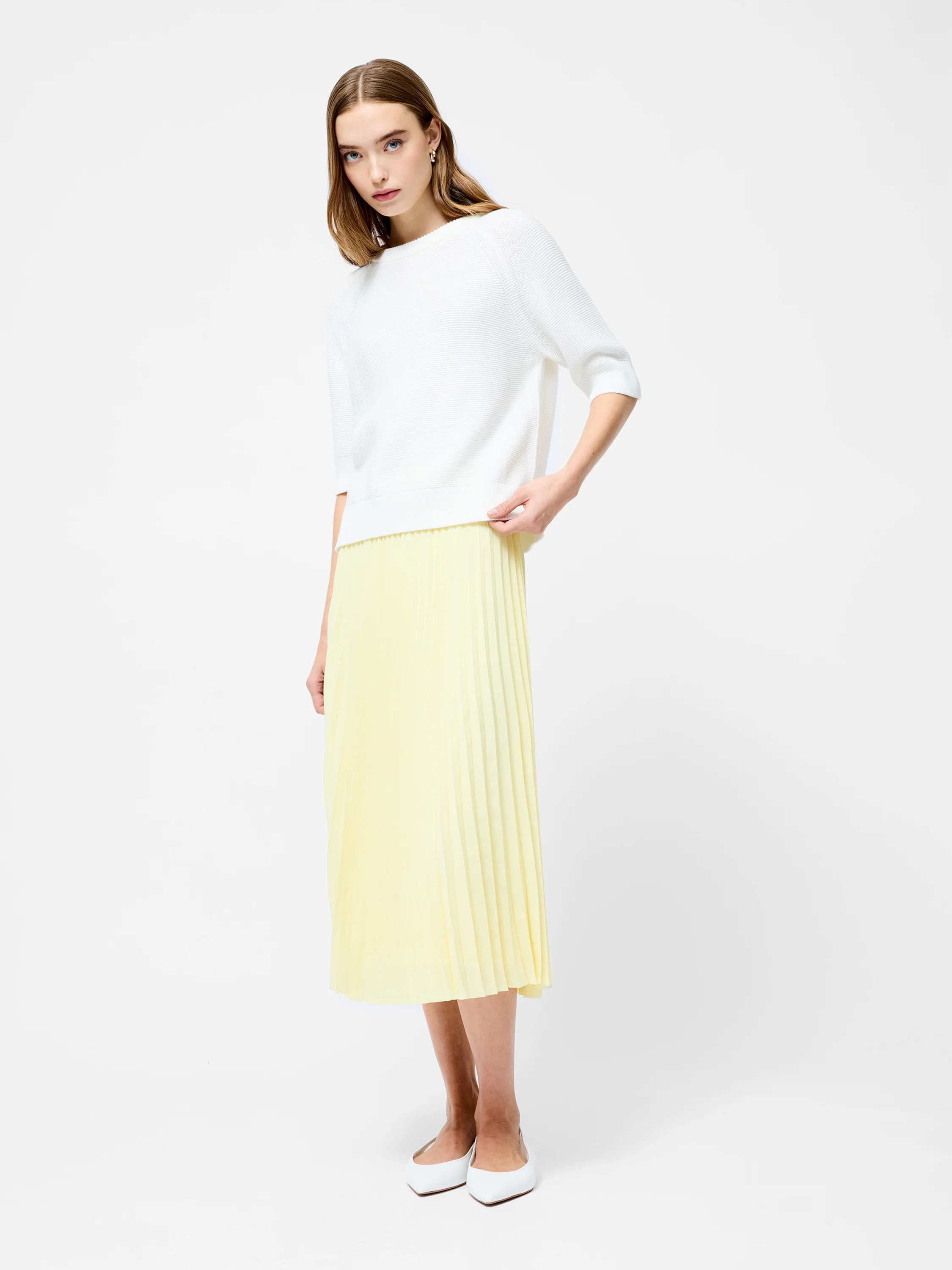Sunburst Crepe Pleated Midi Skirt - Image 3