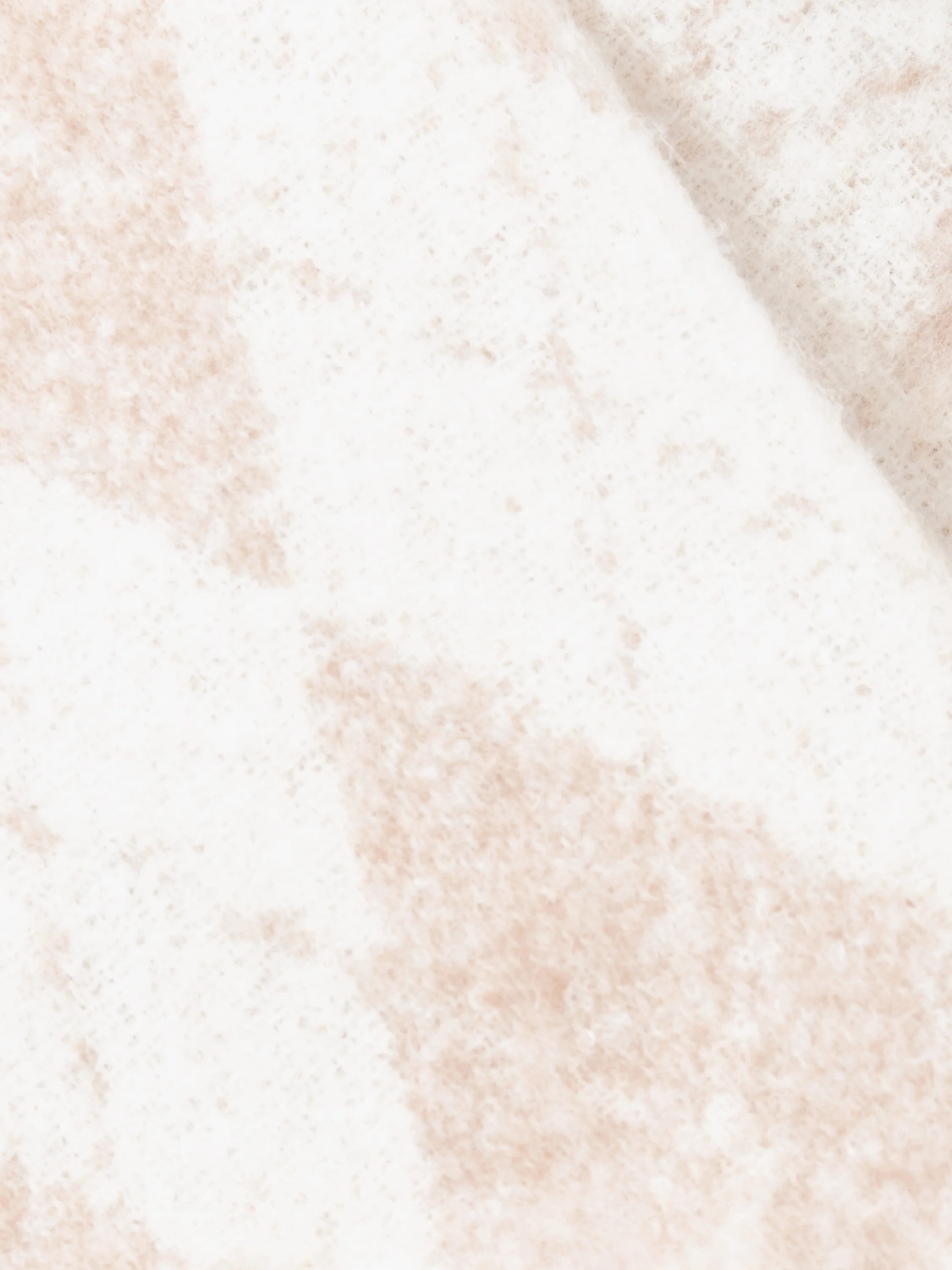 Supersoft Diamond Check Scarf - Image 6