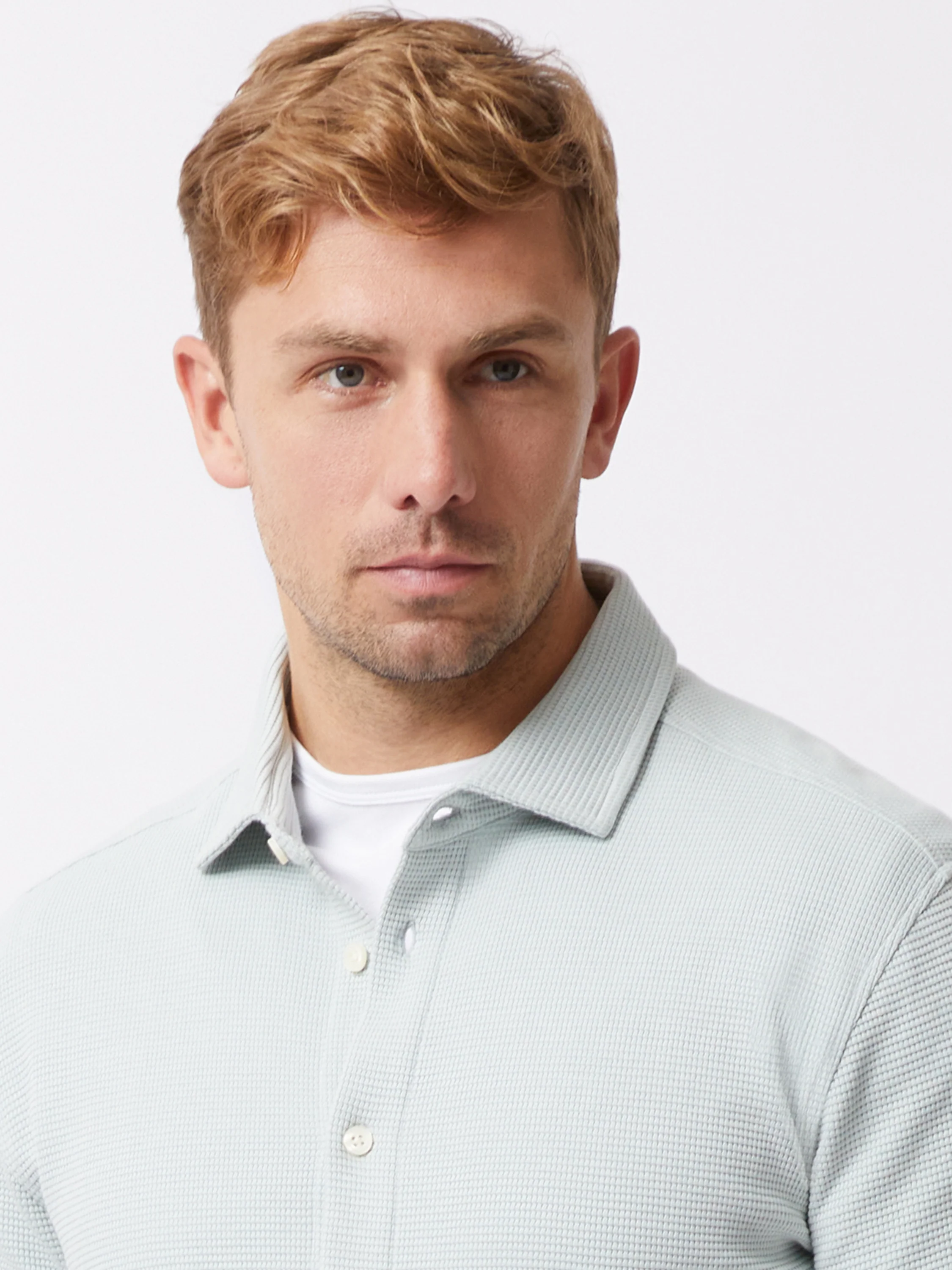 Textured Short Sleeve Shirt - Image 3