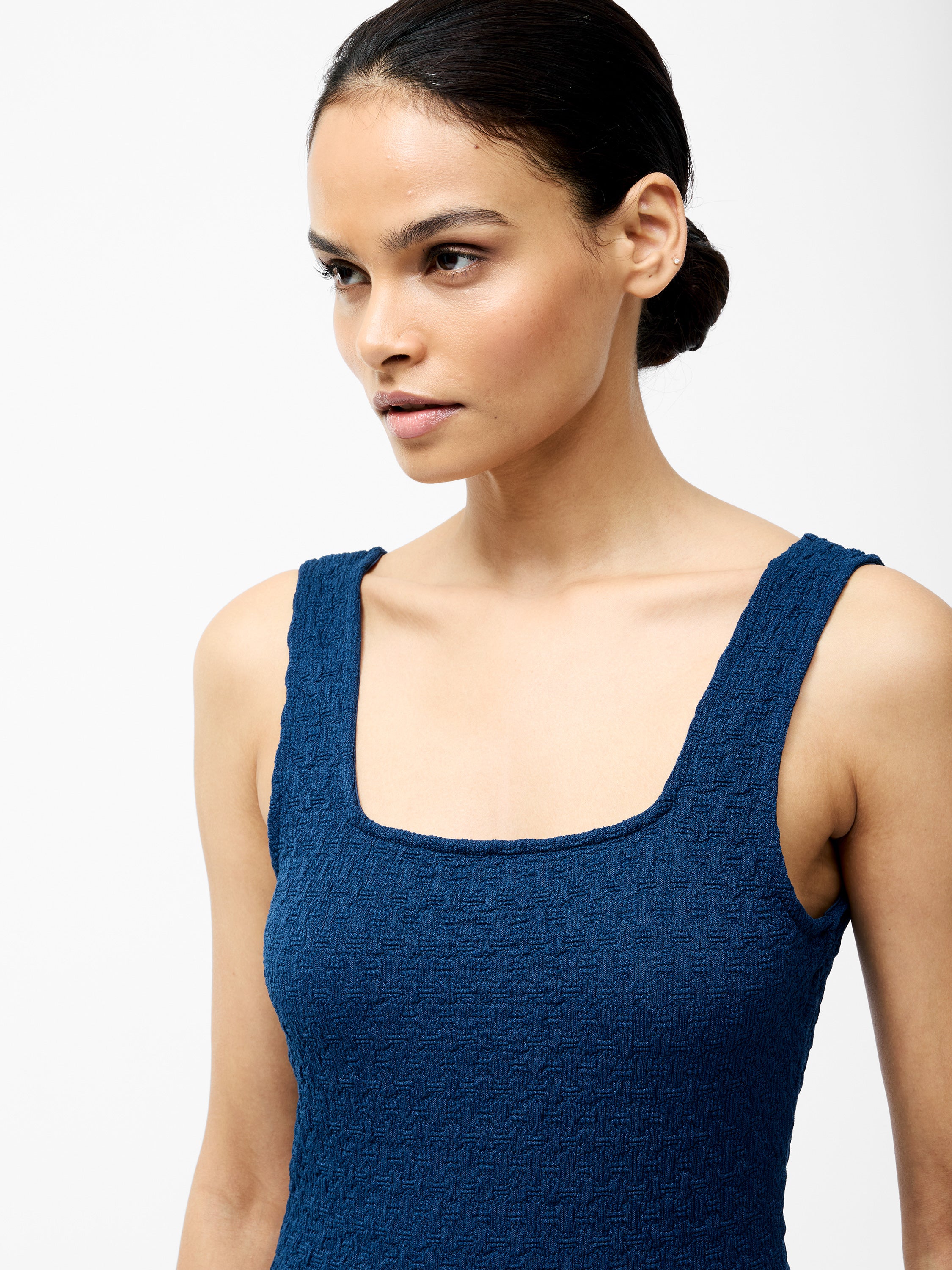 Textured Square Neck Midi Dress - Image 3