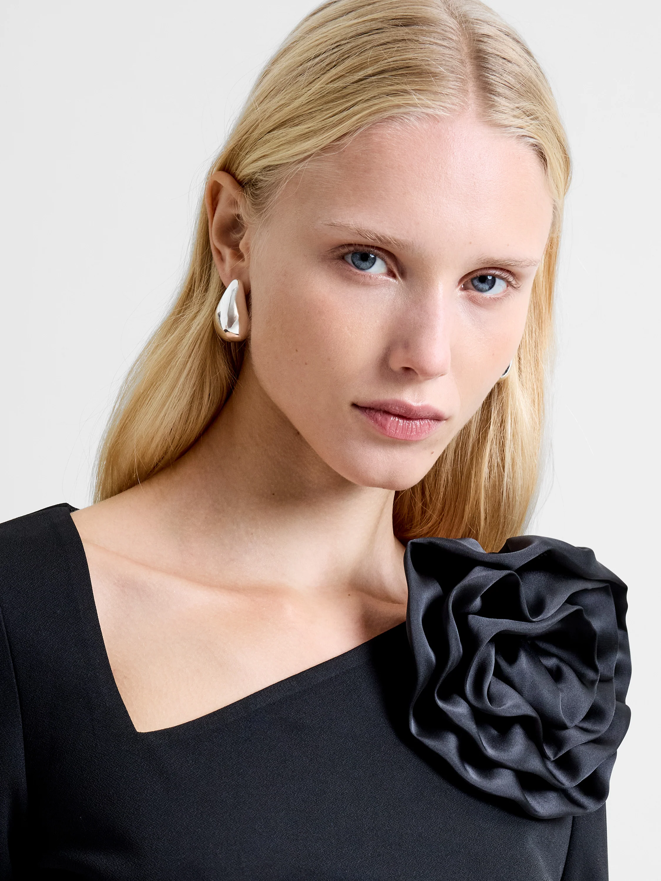 Valetta Jersey Long Sleeve Rosette Top - Image 4