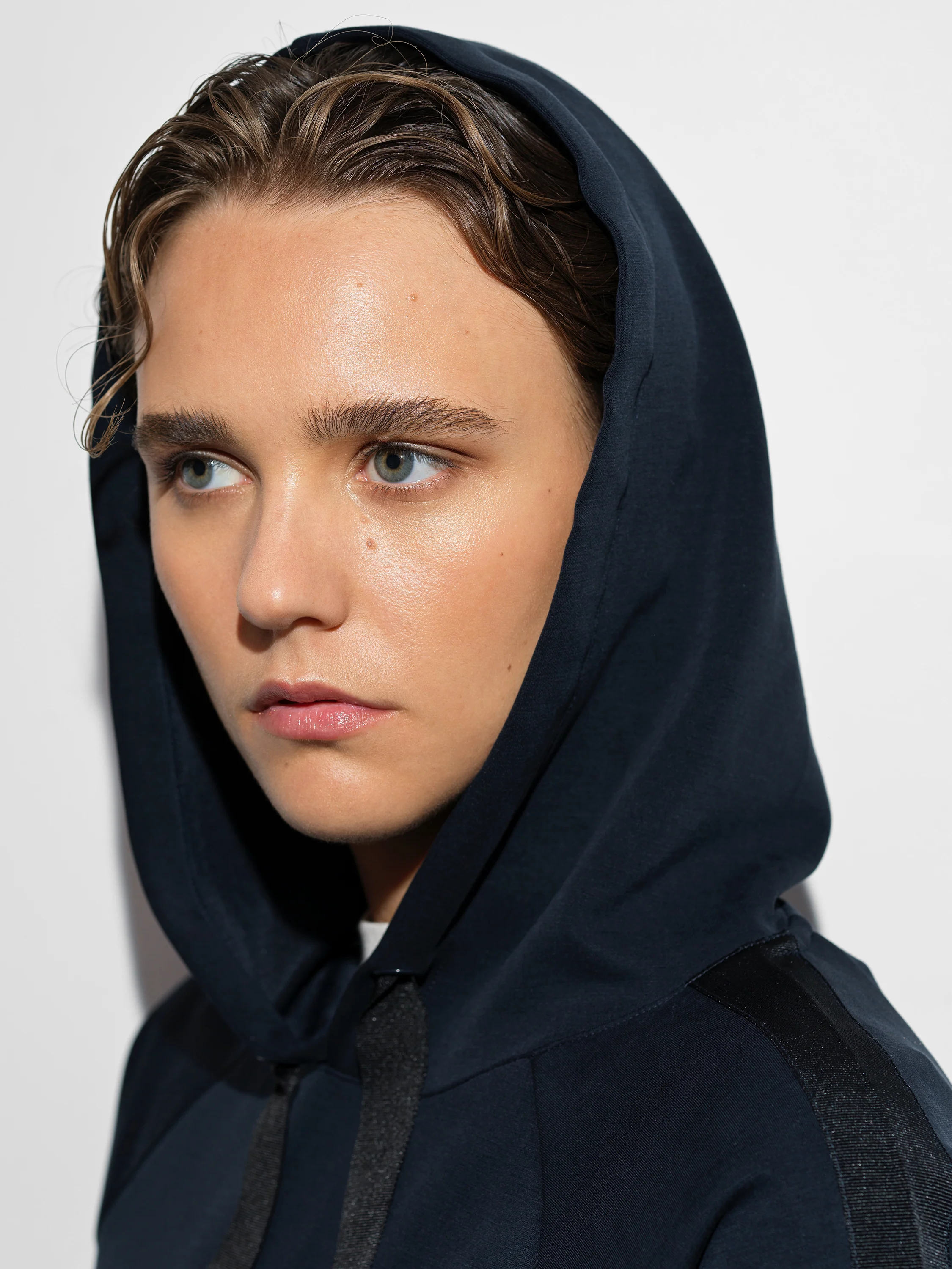 Wren Sleeve Trim Detail Hoodie - Image 3
