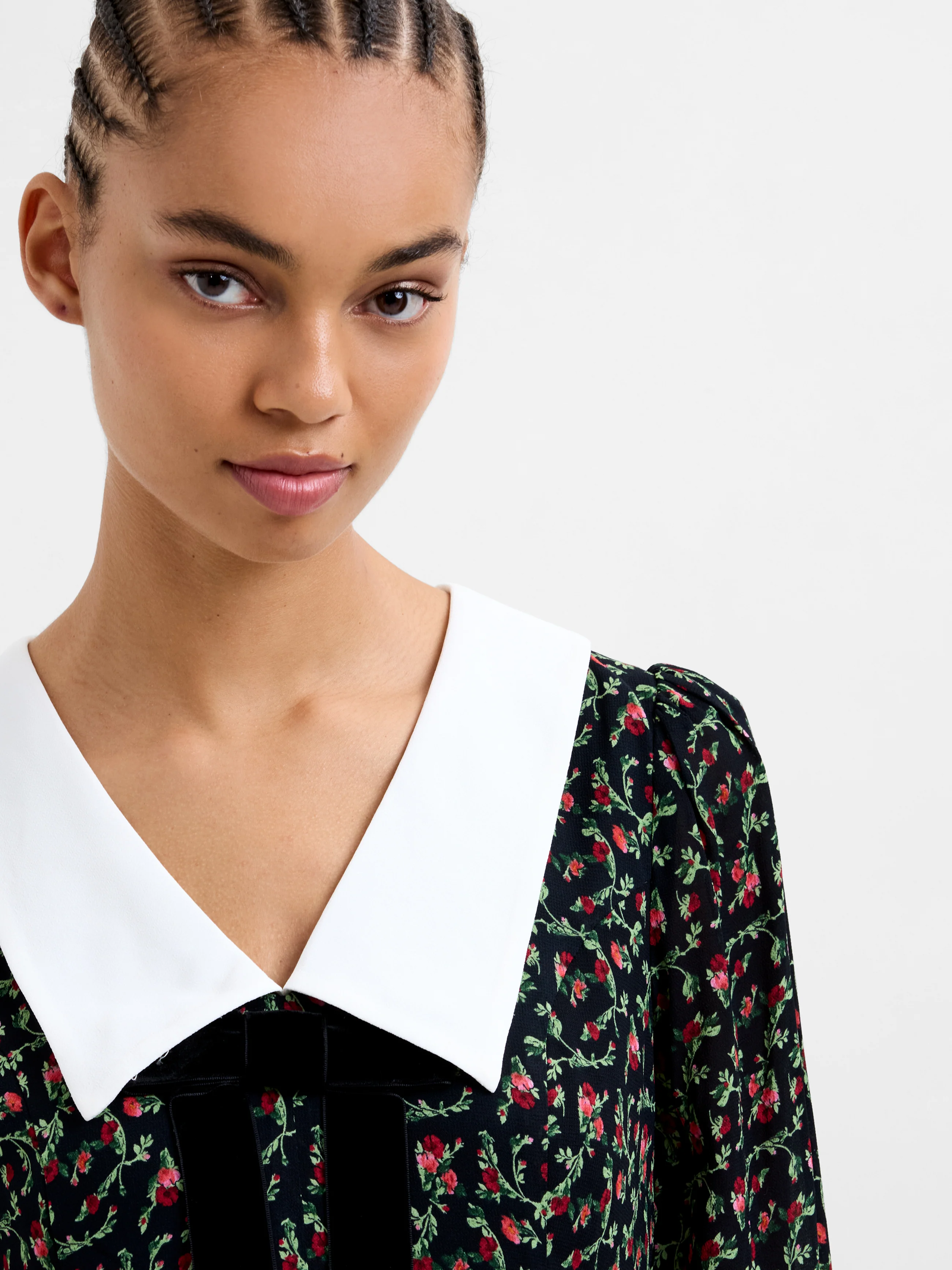 Yasmin Crepe Collar Long Sleeve Mini Dress - Image 4